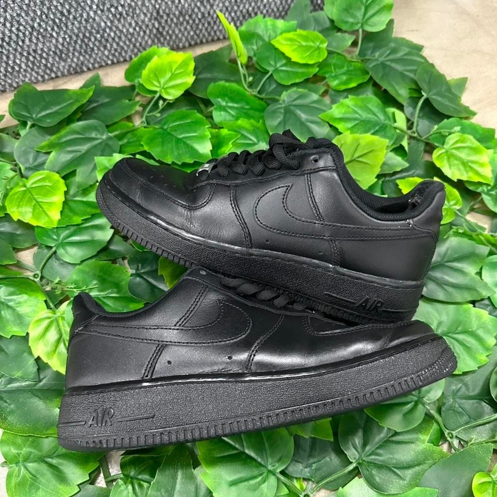 Nike Air Force 1 '07 Triple Black Leather Sneakers